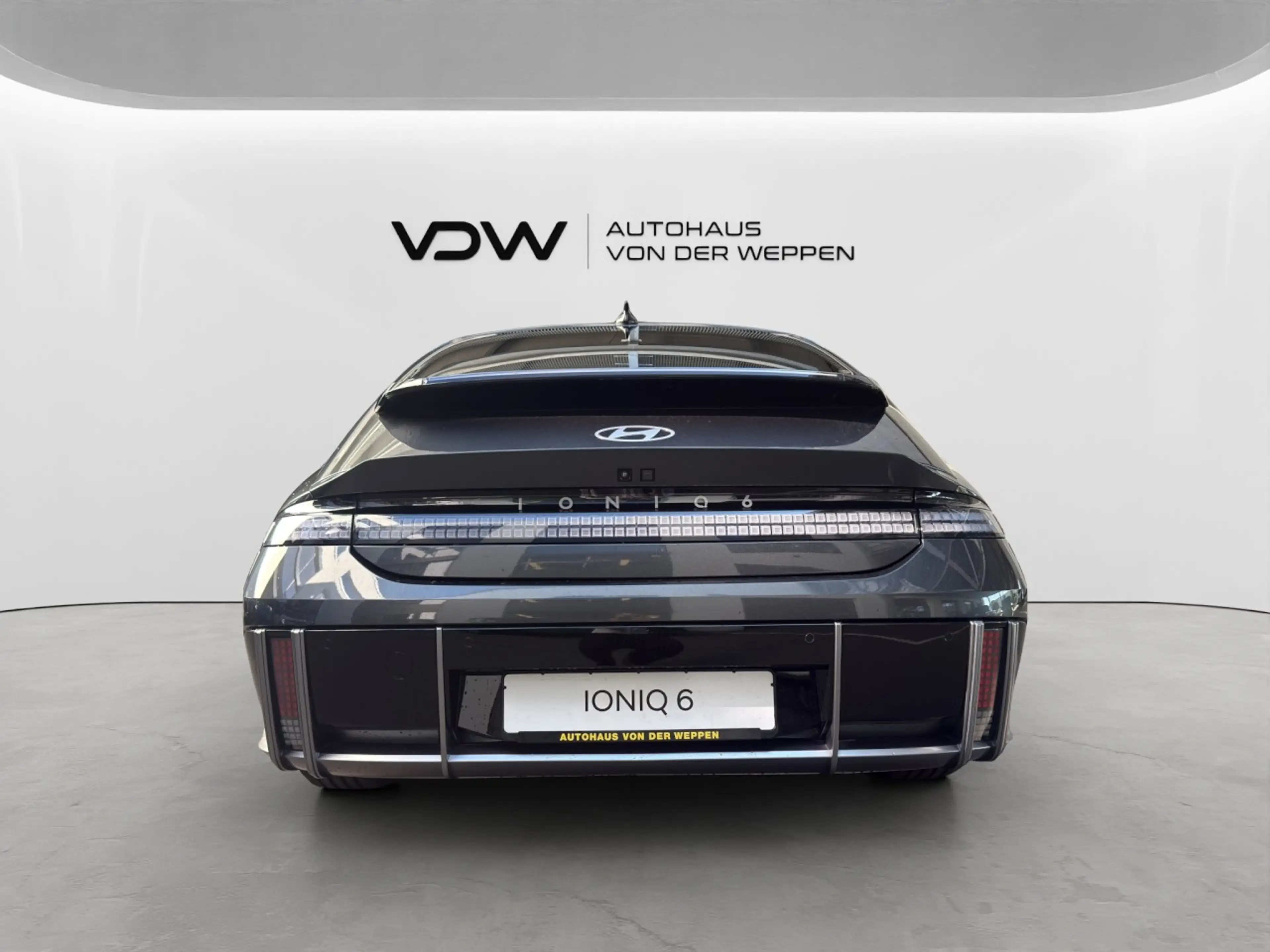 Hyundai IONIQ 6 TECHNIQ + PARK-PAKET + SITZ-PAKET U.V.M! Klima — photo 6