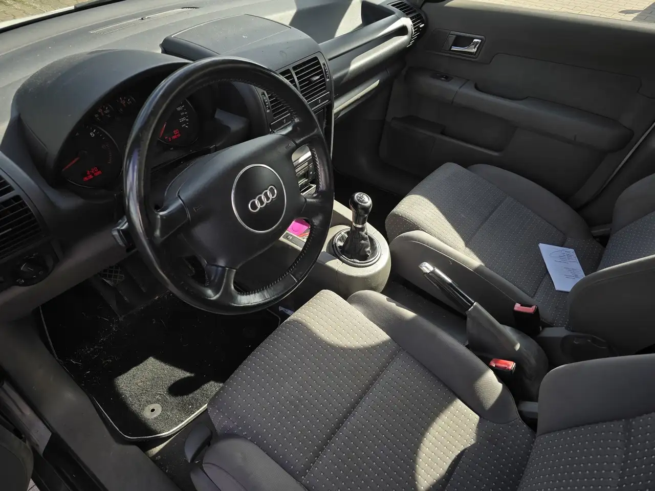 Audi A2 1.4, foto 10