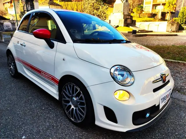 Abarth 500 1.4 Turbo T-Jet MTA Custom