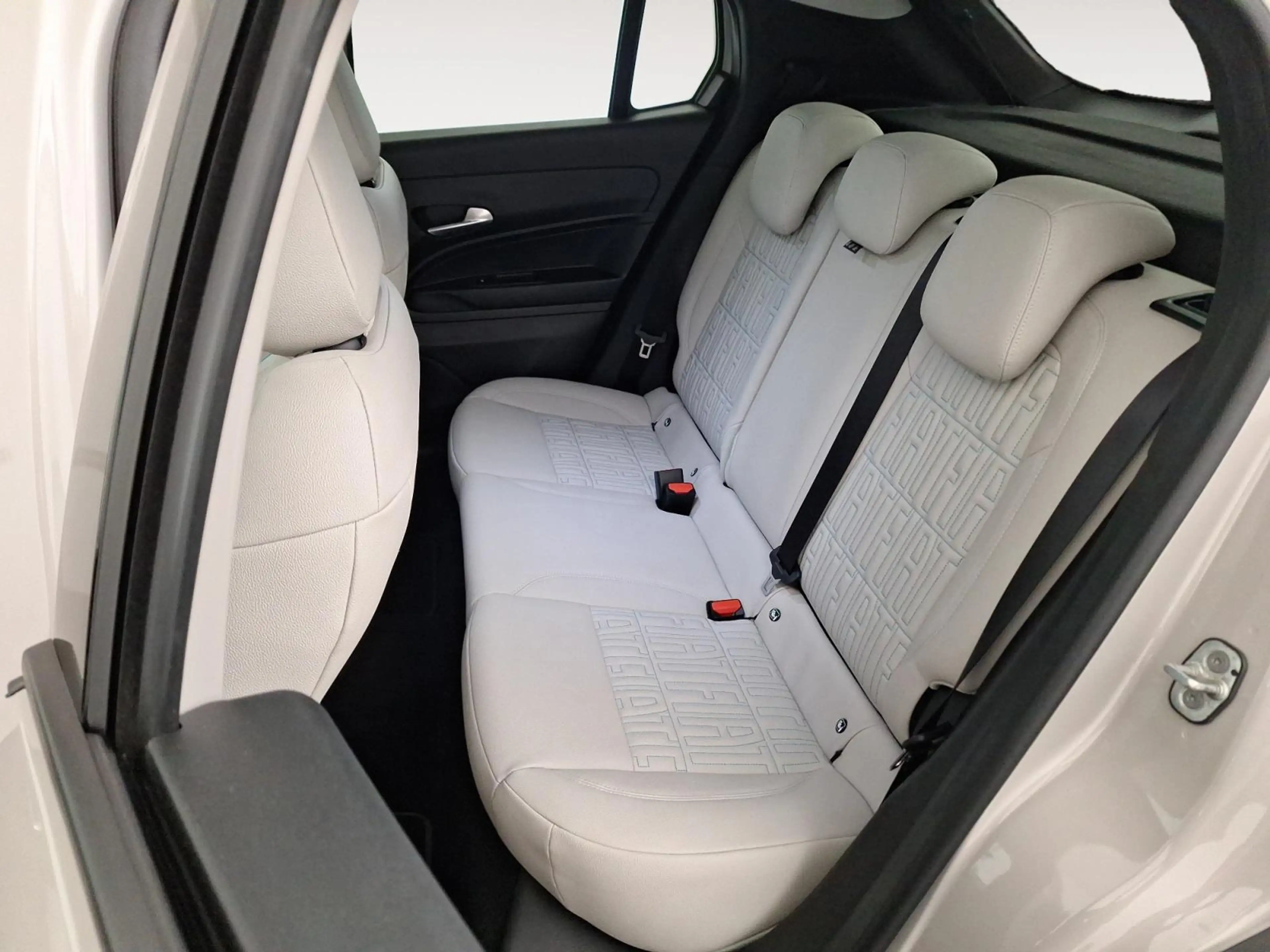 Fiat 600 LA PRIMA HYBRID AUTOMAAT *LEDER*DAB*GPS*CARPLAY*CA — photo 9