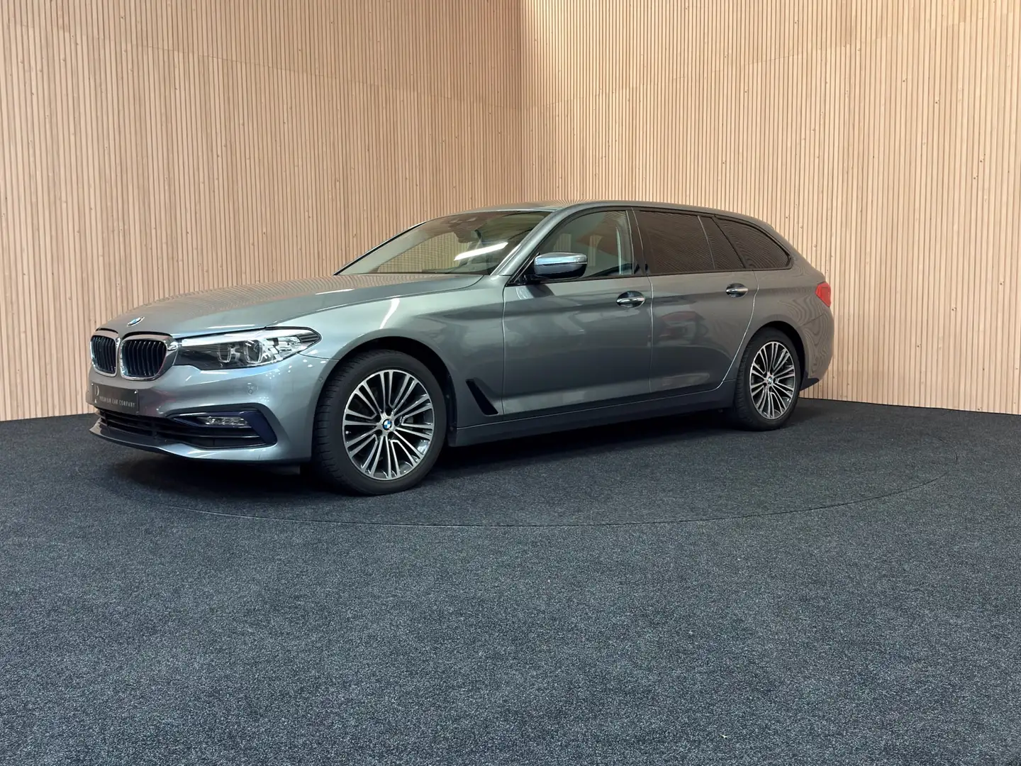 BMW 520 520d Touring Automaat|Sportline|Verw. zetels|Hifi Gris - 1