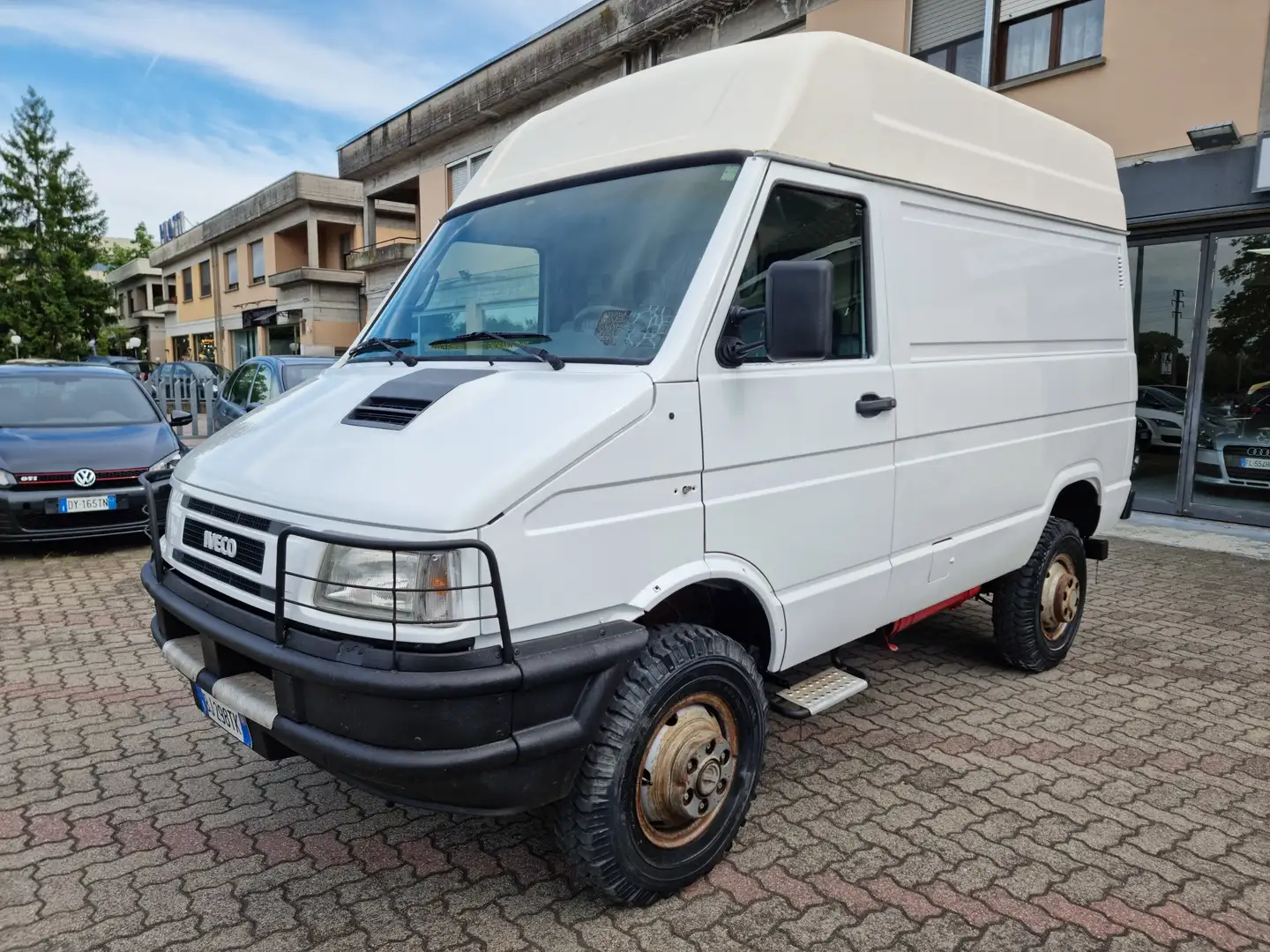 Iveco Daily TURBO DAILY 4X4 2.8 TD 35 Белый - 1