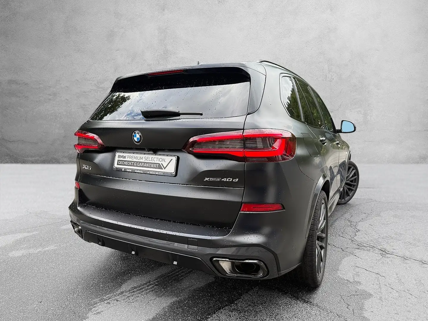 BMW X5 xDrive40d Black Vermilion Edition Or - 2