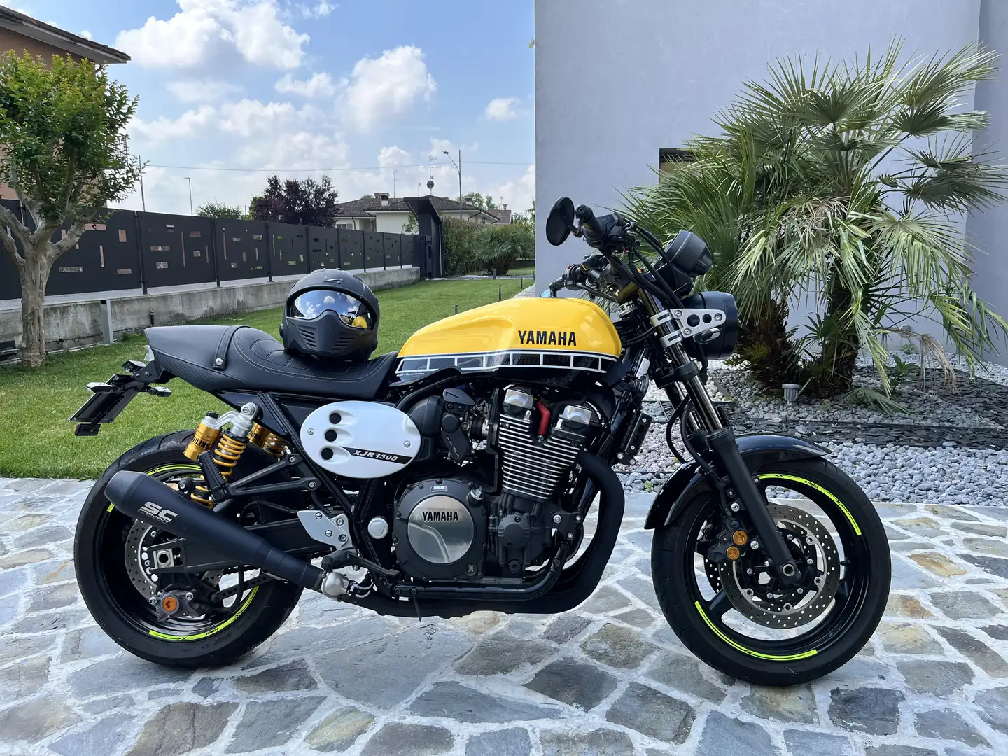 Yamaha XJR 1300 edizione 60imo anniversario - 1