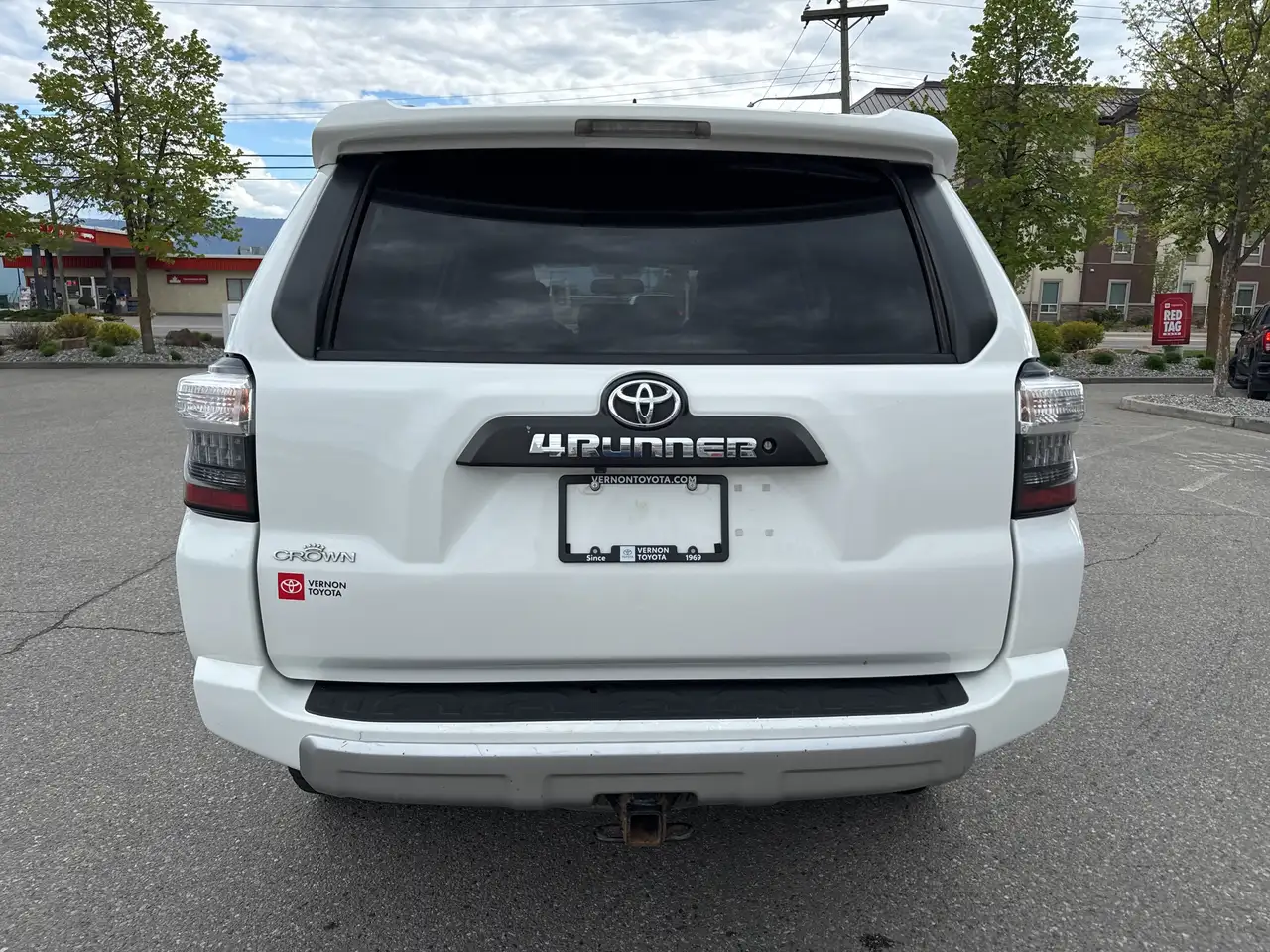 Toyota 4-Runner снимка Toyota 4-Runner