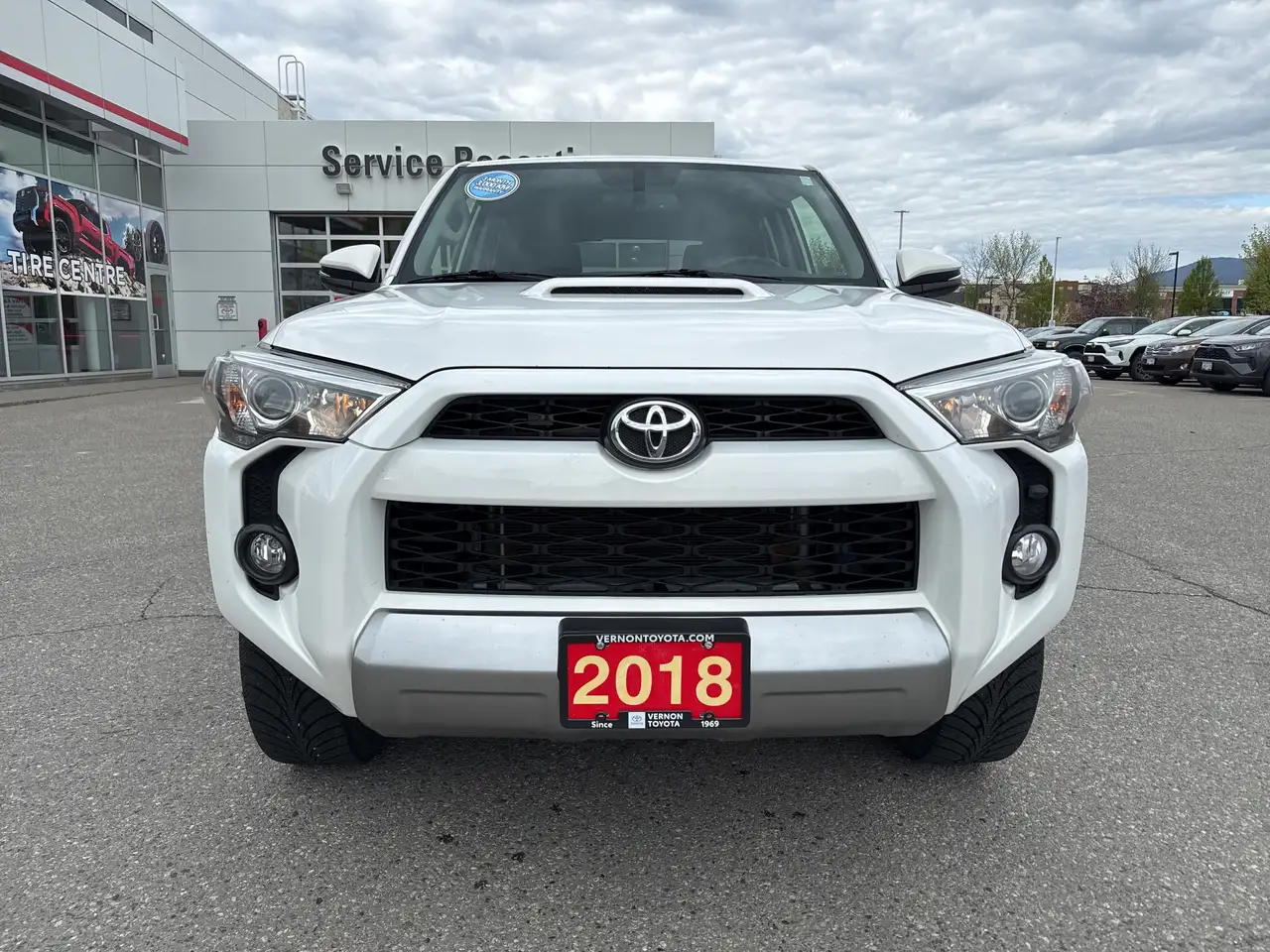Toyota 4-Runner снимка Toyota 4-Runner