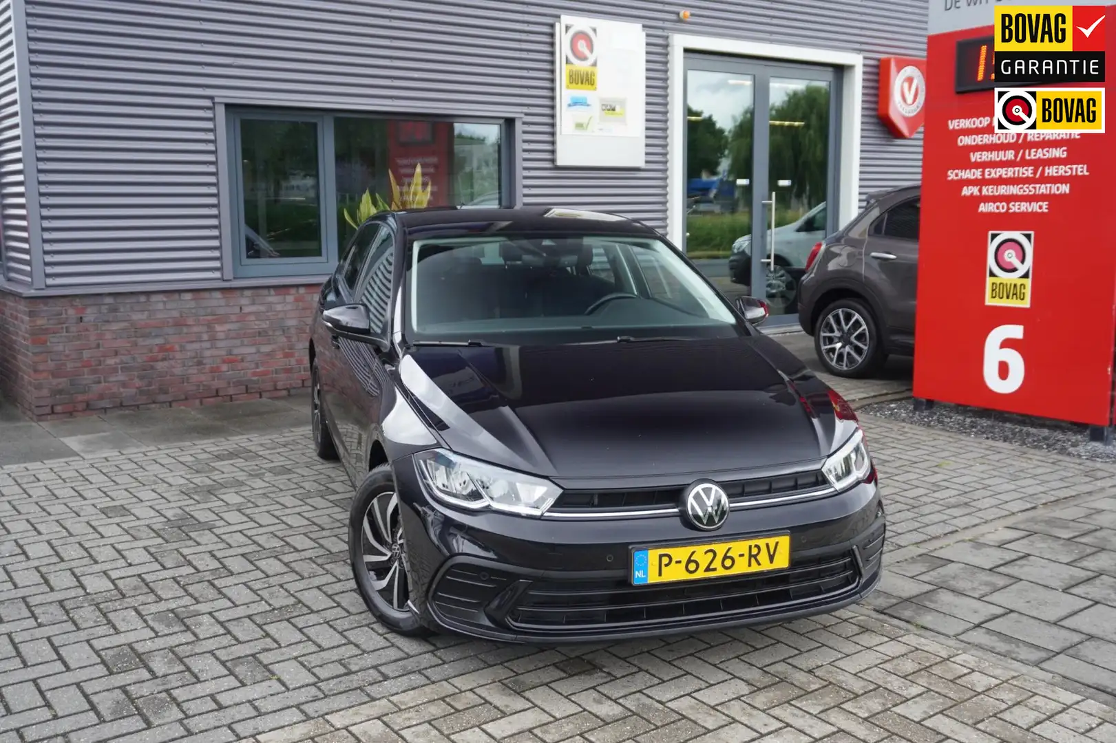Volkswagen Polo 1.0 TSI Life Business/ Adaptieve Cruise/ Stoel ver Zwart - 1