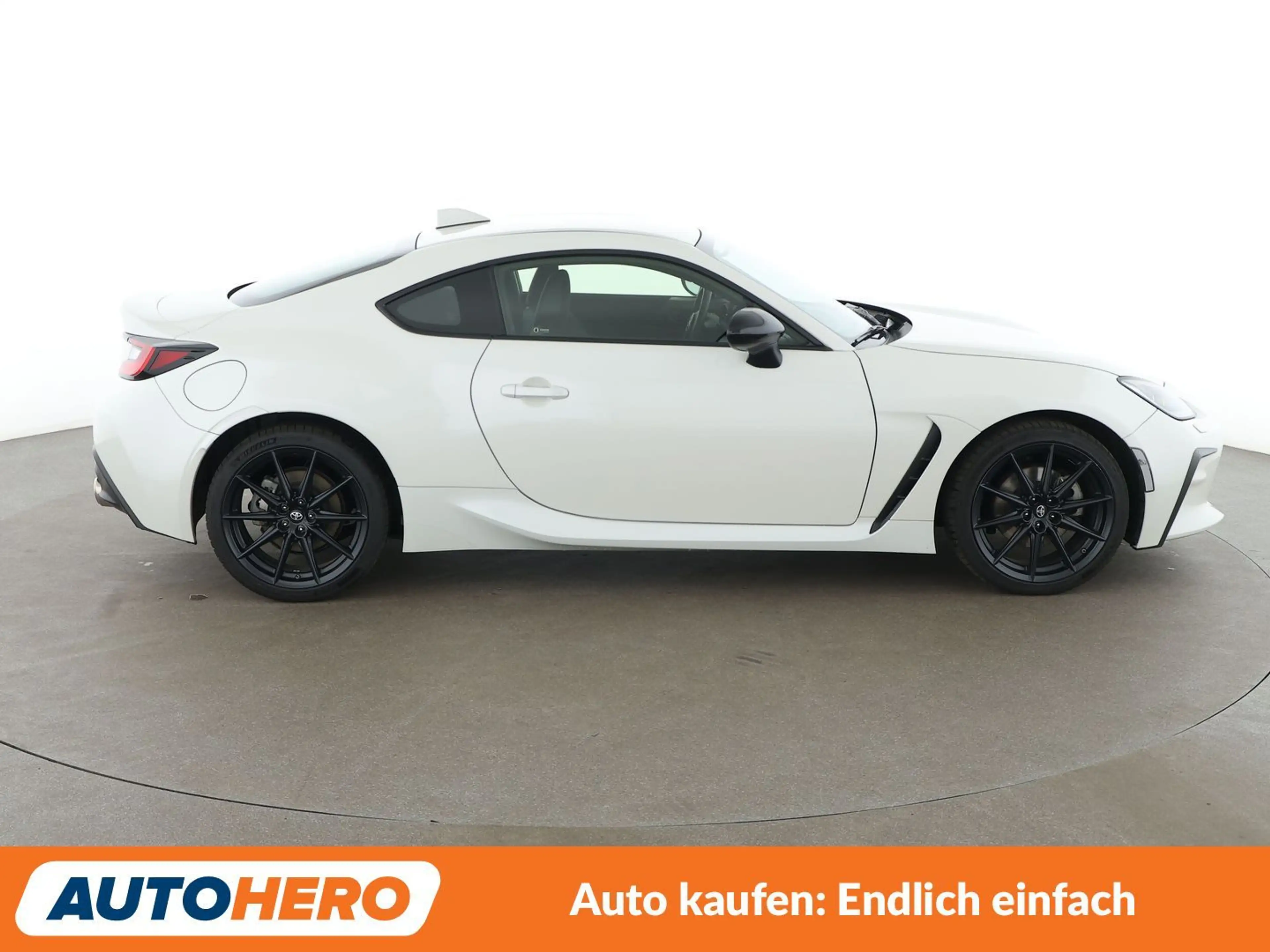Toyota GR86 2.4 *LED*TEMPO*CAM*SHZ*KLIMA*GARANTIE* — photo 7