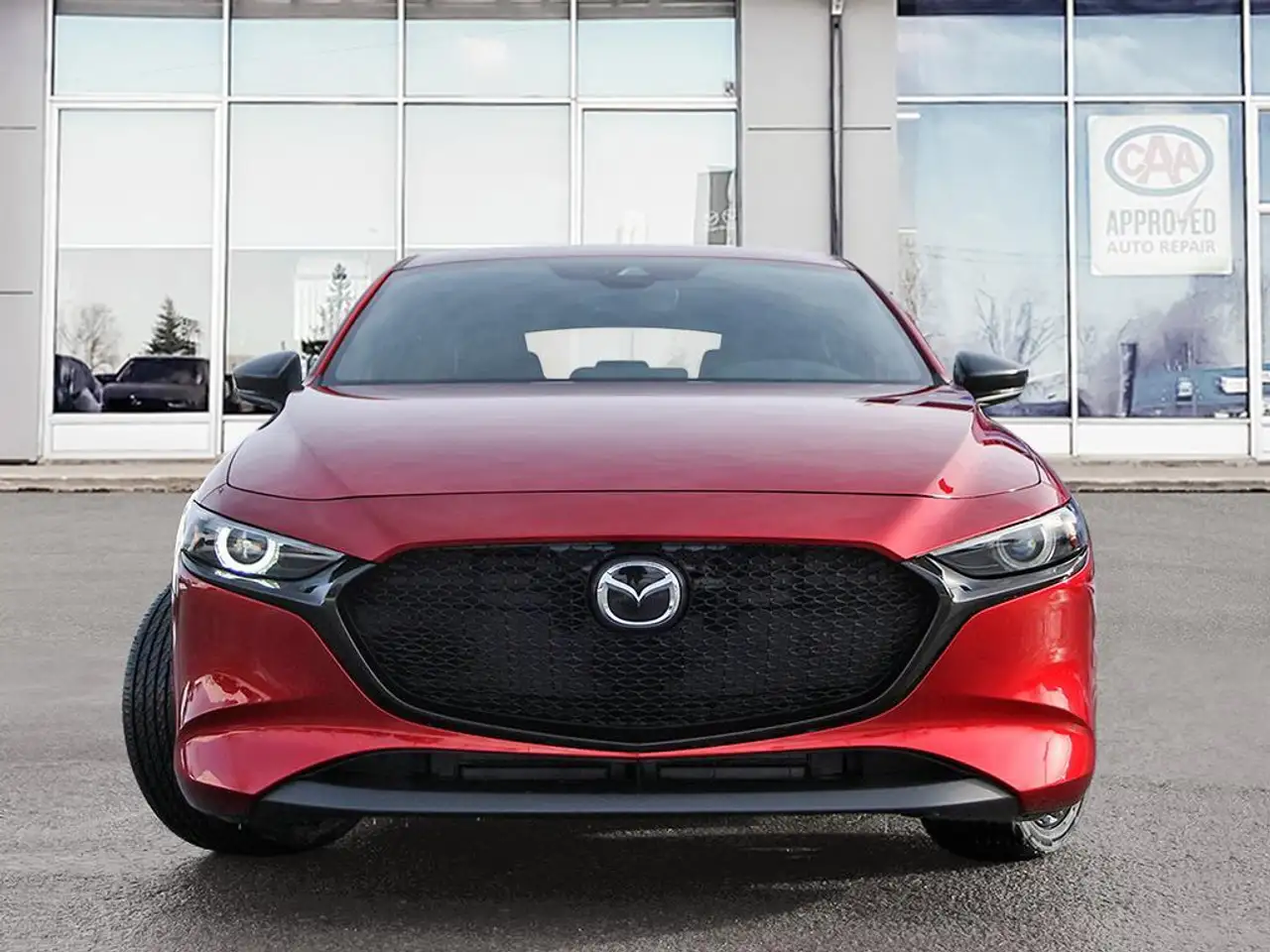 Mazda 3 снимка Mazda 3