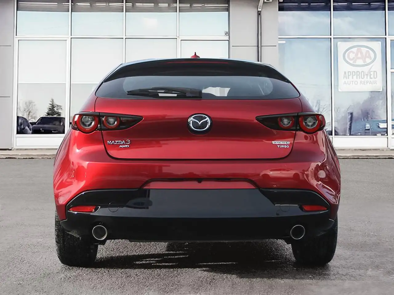 Mazda 3 снимка Mazda 3