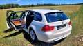 BMW 320 320d xDrive DPF Touring - thumbnail 9