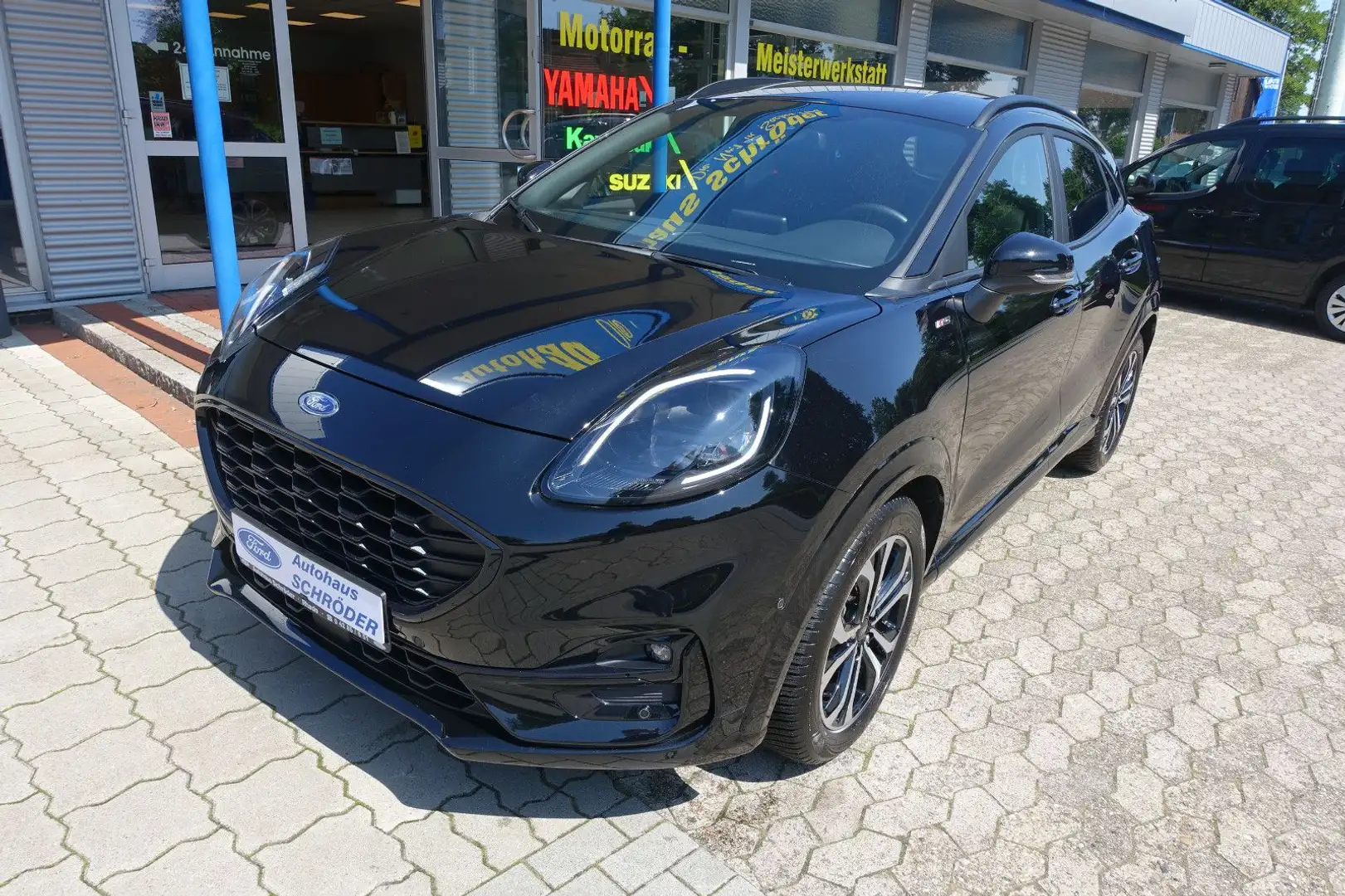 Ford Puma ST-Line X / Automatik Schwarz - 2