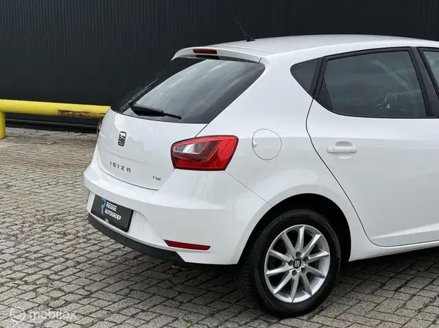 Seat Ibiza view 9