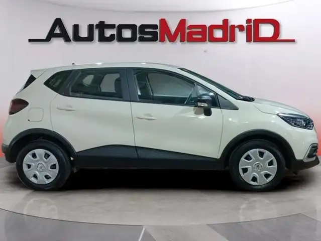 Renault Captur view 9