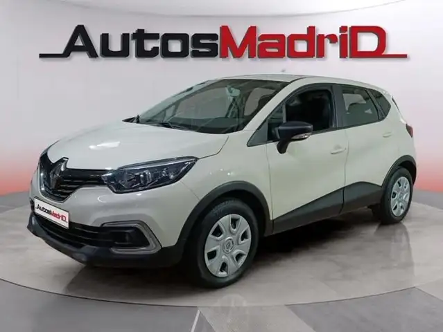 Renault Captur view 3