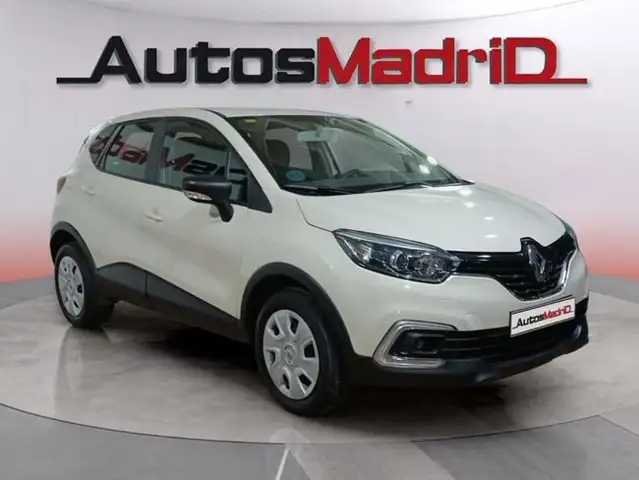 2018 Renault Captur in Beige for sale