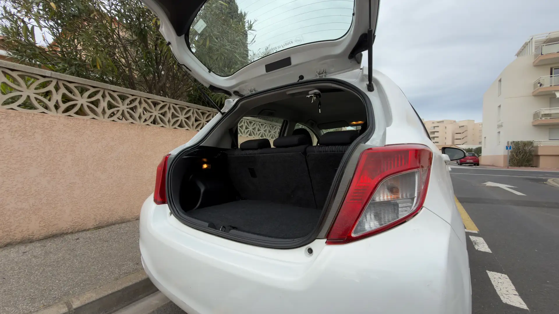 Toyota Yaris Yaris 69 VVT-i Tendance Blanc - 2