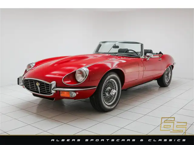 Jaguar E-Type 5.3 V12 Roadster Engine rebuild - All original - M
