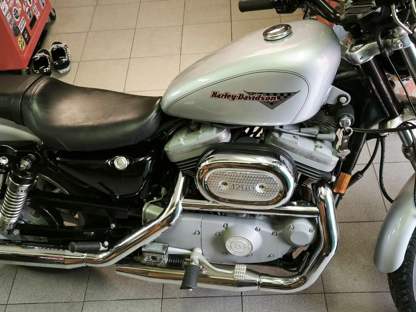 Harley-Davidson Sportster 1200 Silver - 2