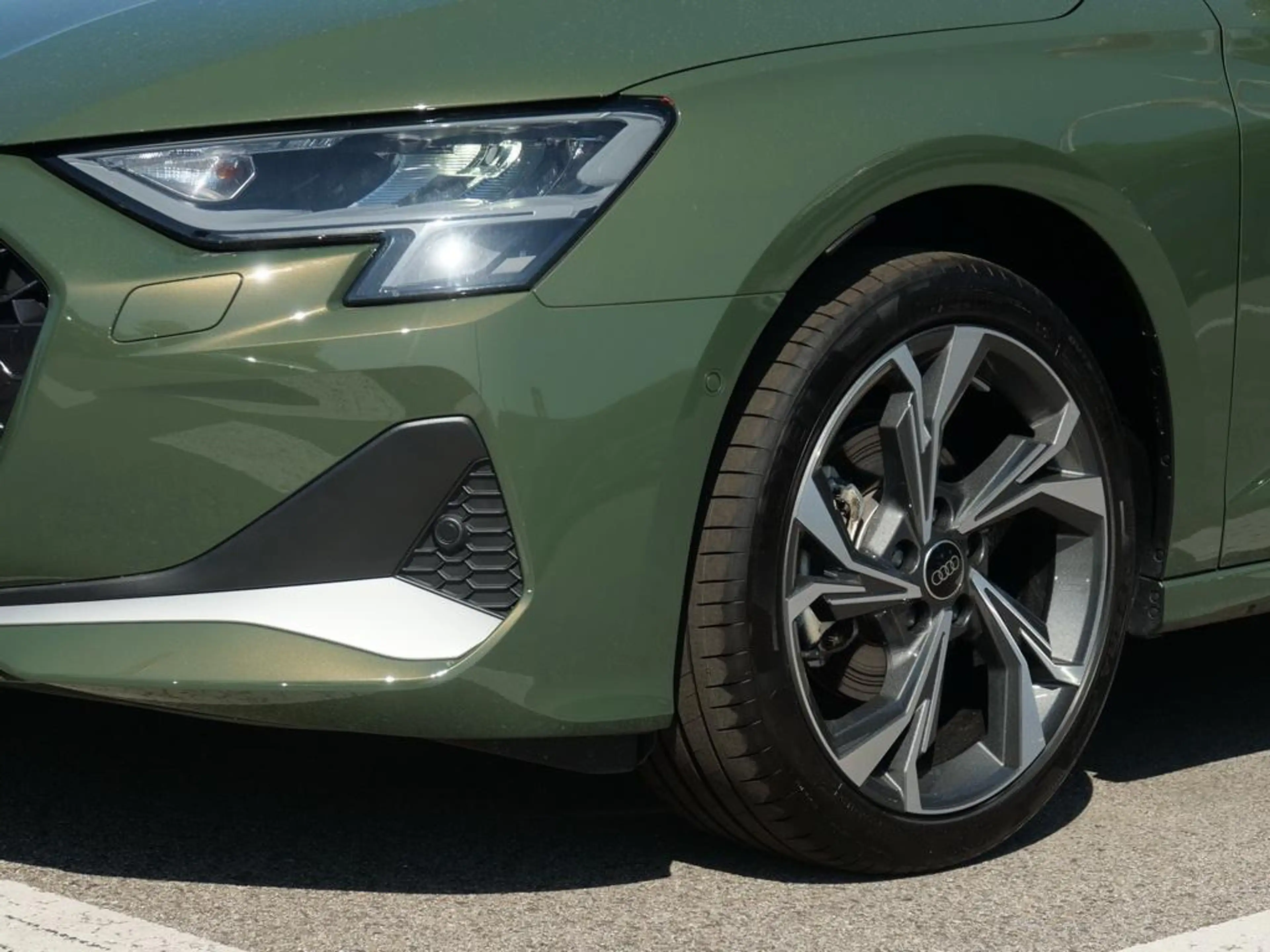 Audi A3 Advanced 30 TFSI S-tronic +HUD+SONO — photo 10