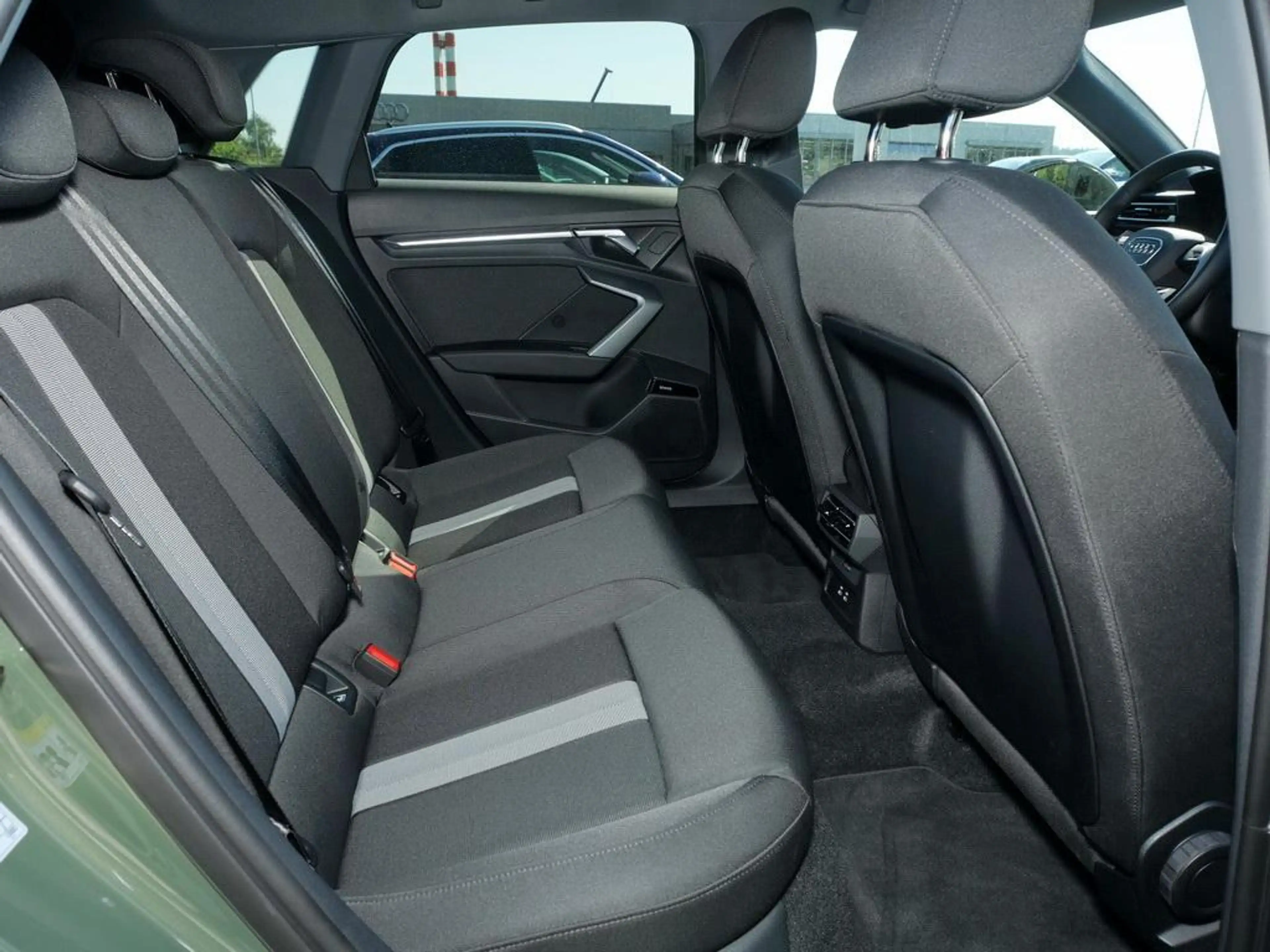 Audi A3 Advanced 30 TFSI S-tronic +HUD+SONO — photo 5