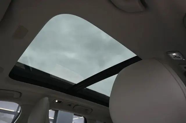 Volvo XC60 view 11