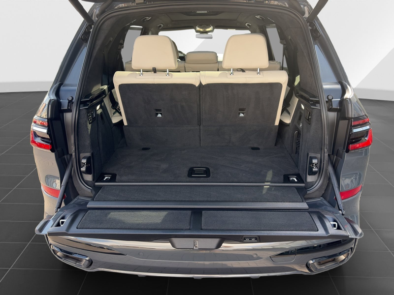 BMW X7 xDrive40d LCI| M Sport Pro| Sky Lounge| DriAssPro| — photo 14