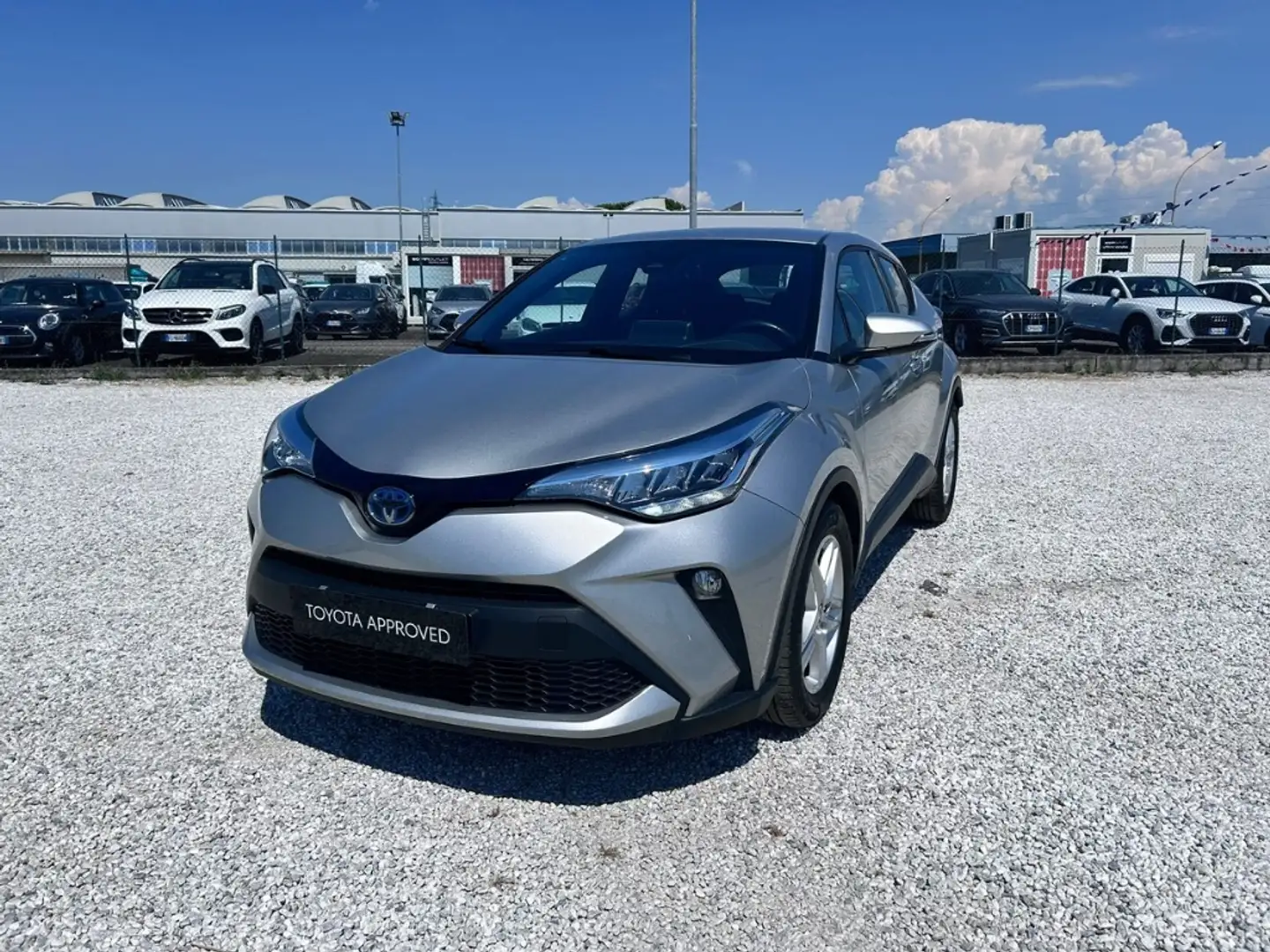 Toyota C-HR 1.8 Hybrid Business Grigio - 1