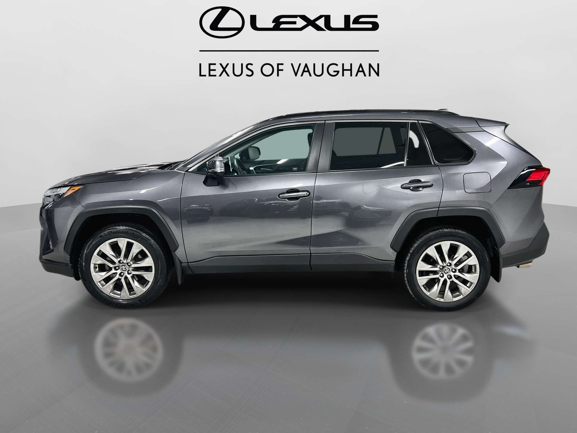2023 Toyota RAV4 | AWD | GREAT ON GAS | — снимка 1