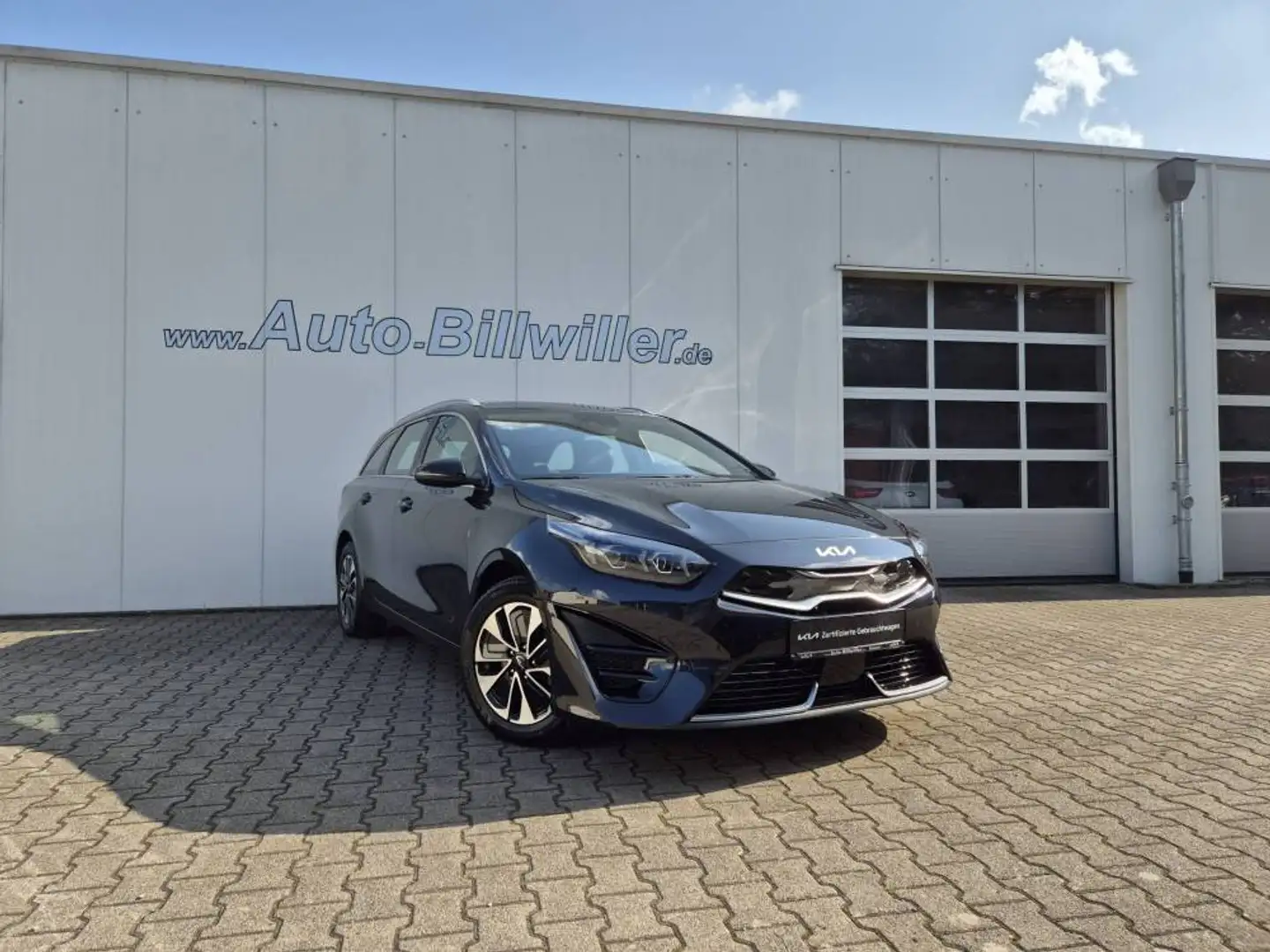Kia Ceed / cee'd Ceed Sportswagon 1.6 Hybrid PHEV (141 PS) DCT6 Spi Schwarz - 2