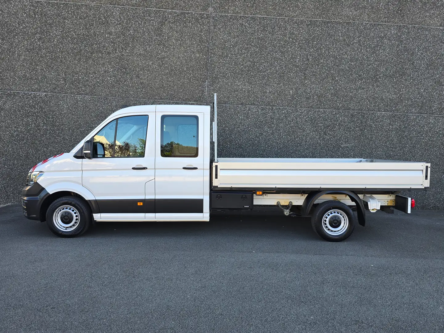 Volkswagen Crafter 2.0 TDI  L4/ 7 ZITPL./ DUBBELE CABINE/ AUTOMAAT.. Wit - 2