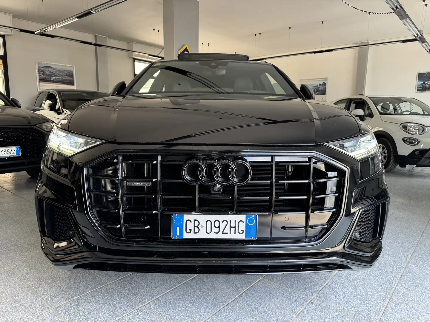Audi Q8 50 3.0 tdi 286cv 3xS-Line Quattro tiptronic Nero - 2