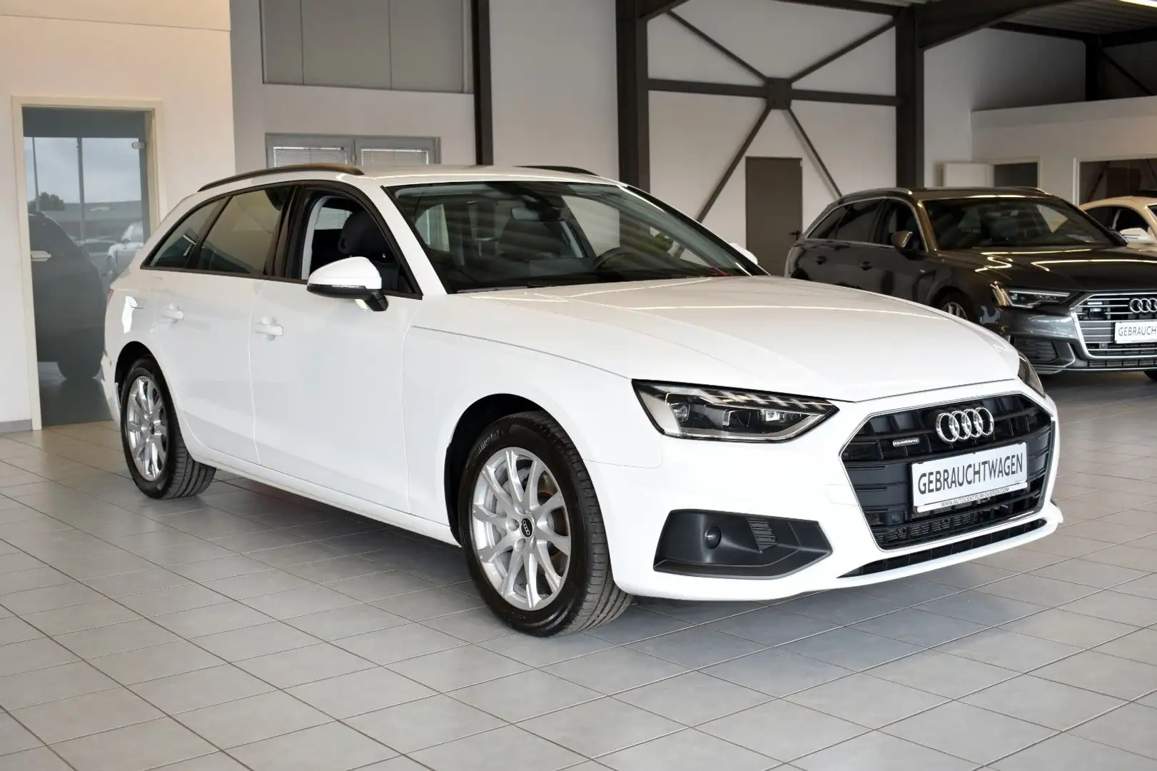Audi A4 Avant 40 TDI quattro AUT./LED/NAVI/DAB/1.HAND Weiß - 1