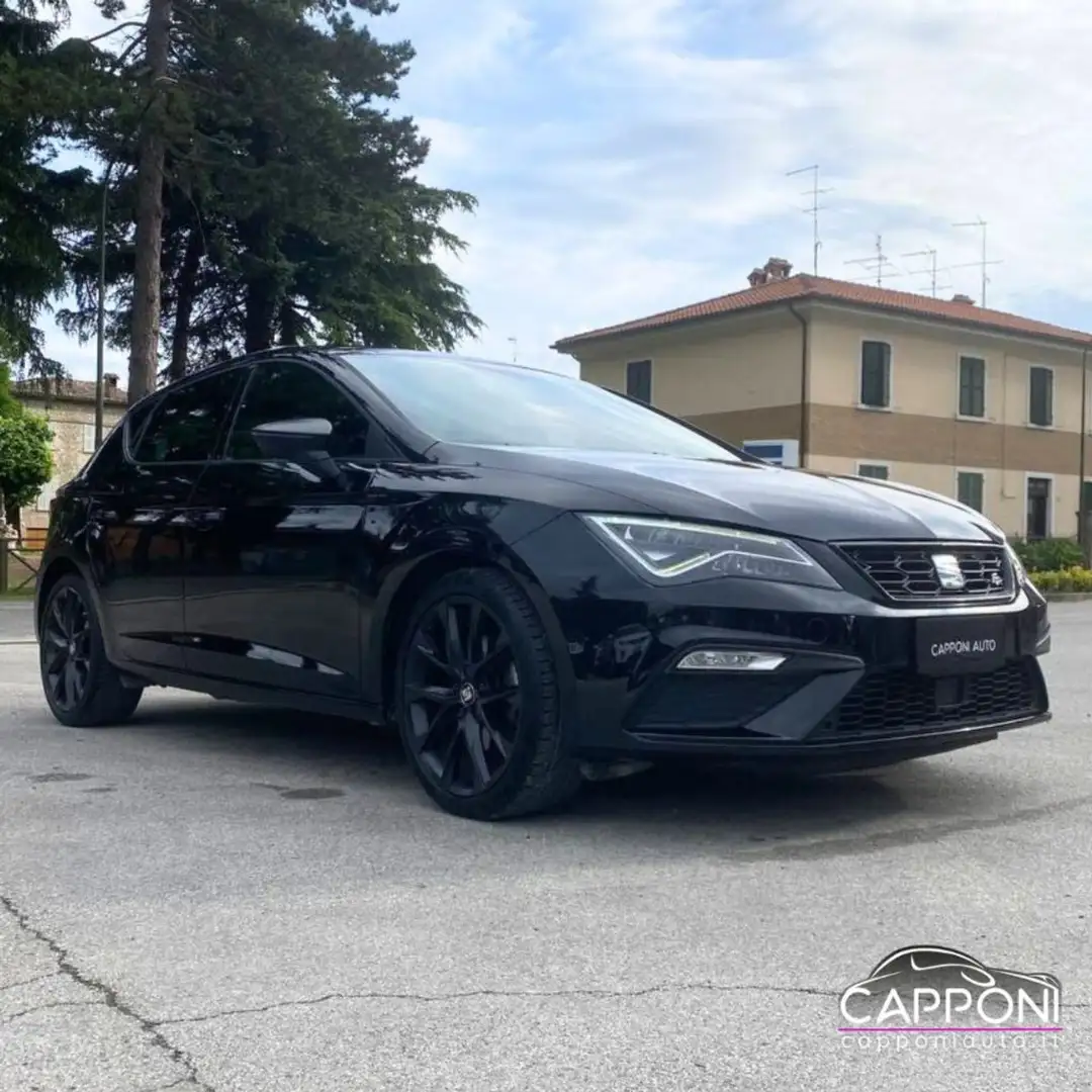 SEAT Leon FR 2.0 TDI Schwarz - 2