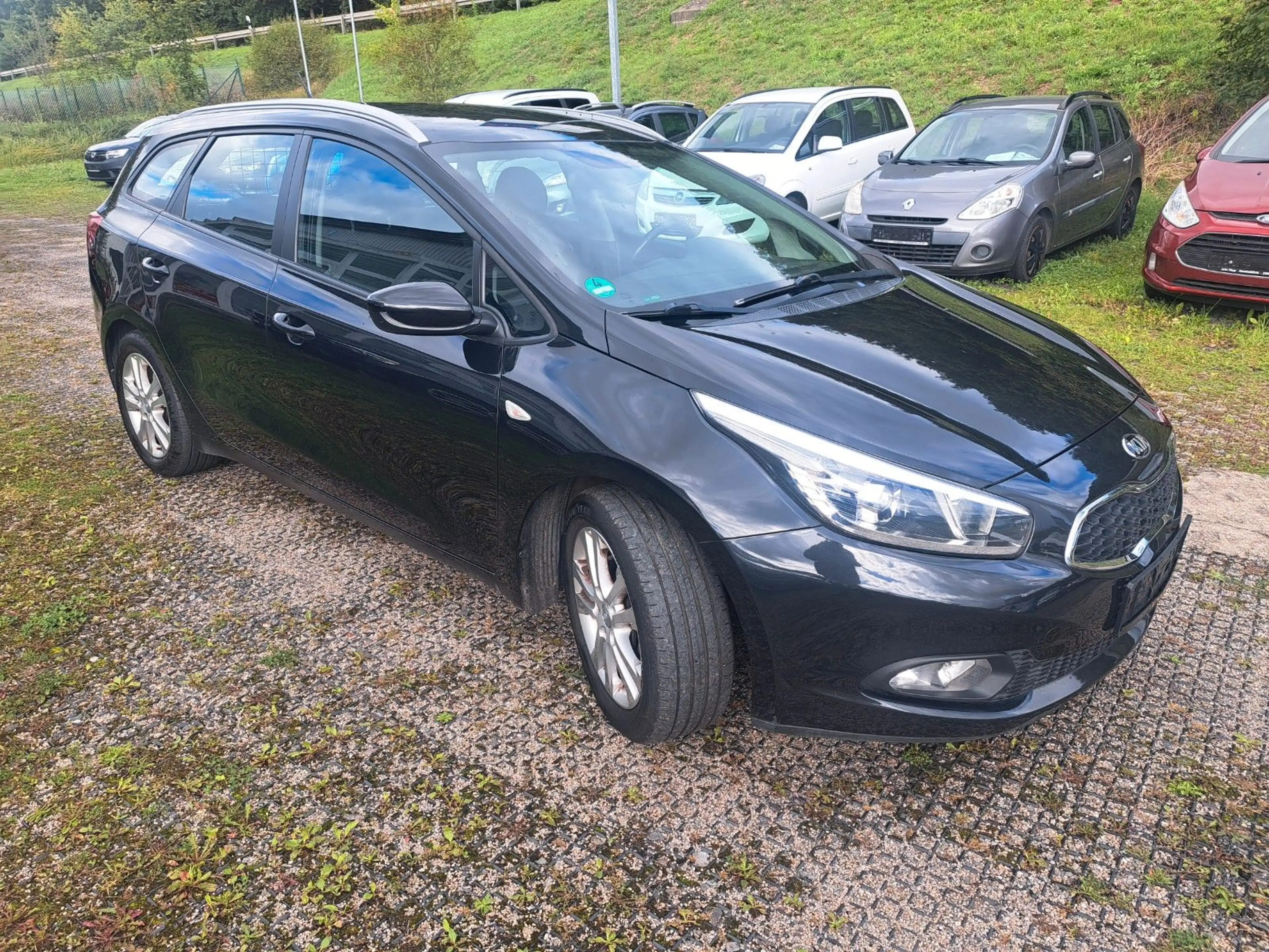 Kia Ceed SW / cee'd SW Klima Scheckheft TÜV 04/2028