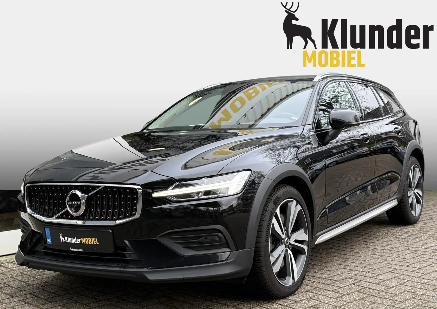 Volvo V60 Cross Country 2.0 B5 AWD |360° Camera|HarmanKardon|Leder| Negru - 1