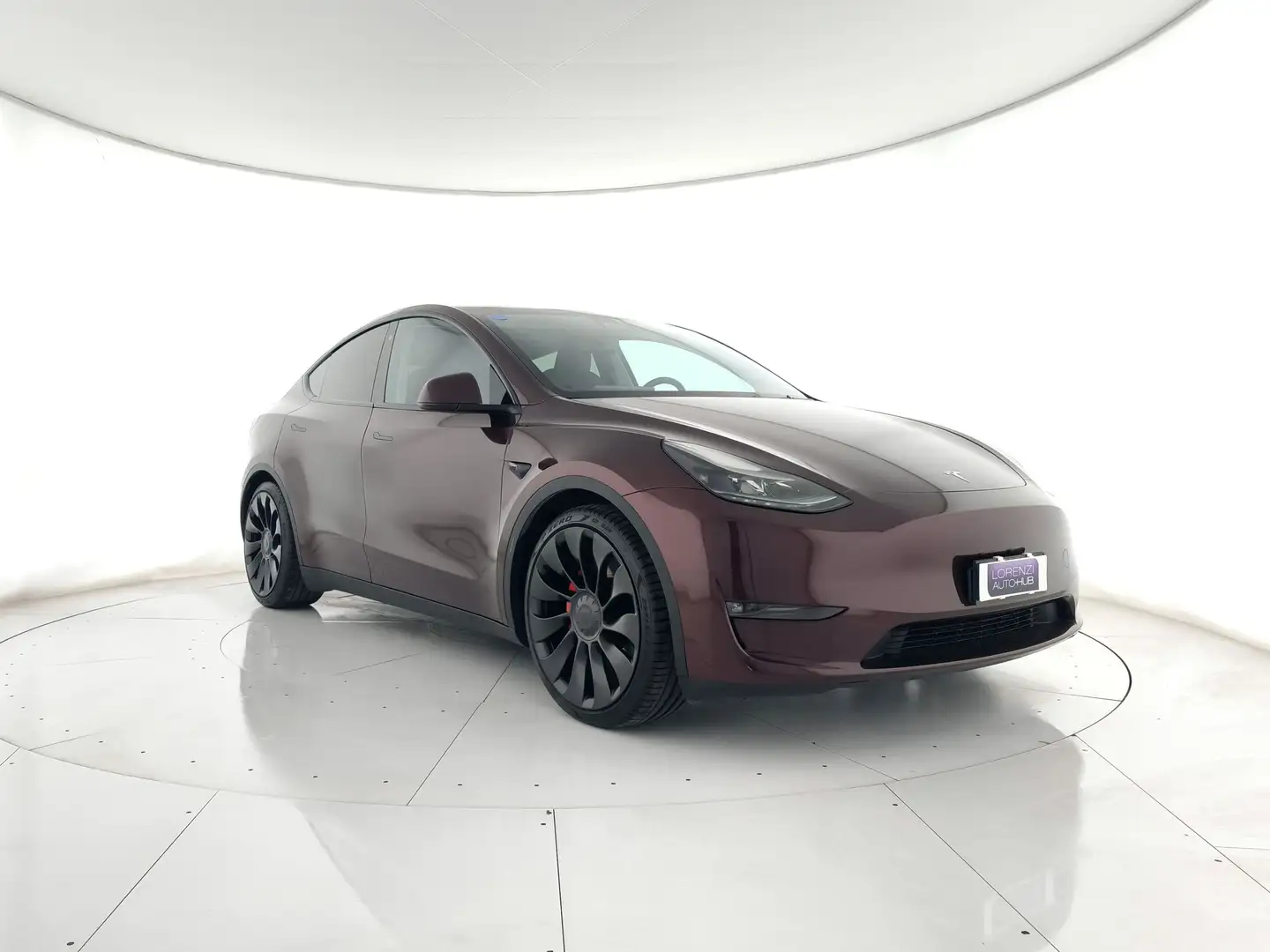 Tesla Model Y Performance Dual Motor awd +AUTOPILOT Rood - 1