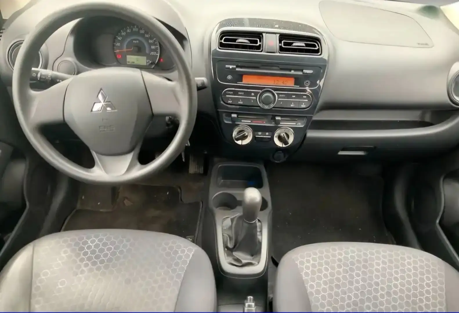 Mitsubishi Space Star 1.0i - Airco + Keuring/ Carpass - Garantie Blanc - 2