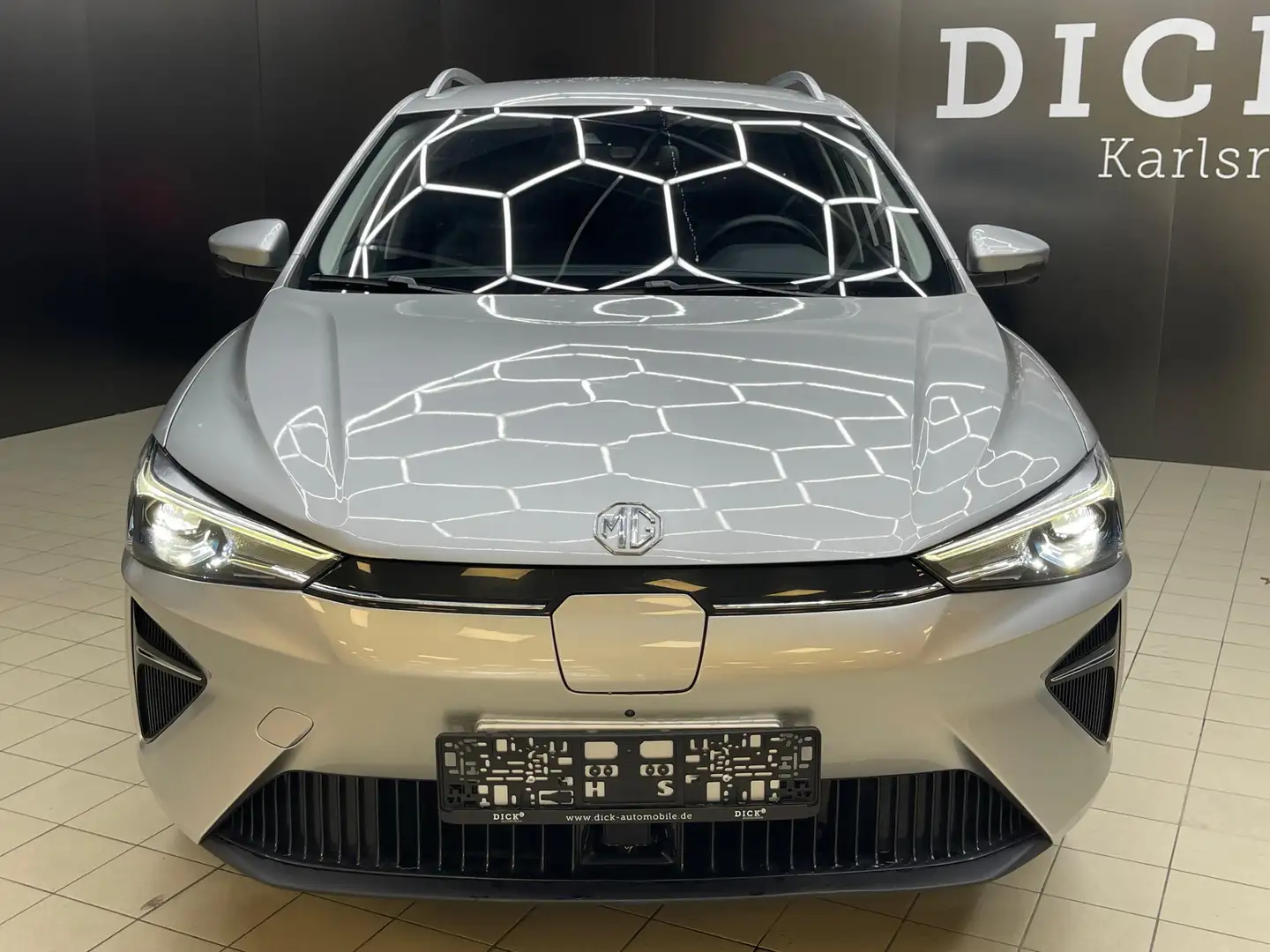 MG MG5 61 KWH Luxury NAVI+LED+SHZ+DAB+ACC+360°+DAB+ Argent - 2