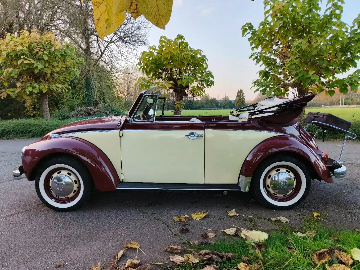 Volkswagen Kever Cabrio Rouge - 2