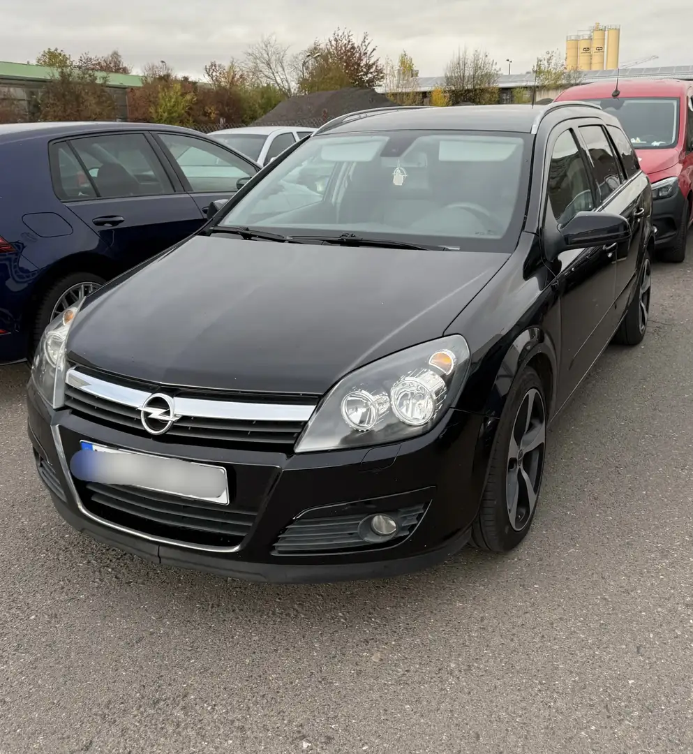 Opel Astra Cosmo Schwarz - 1