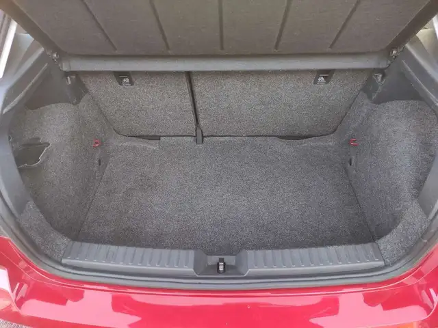 Seat Ibiza view 8
