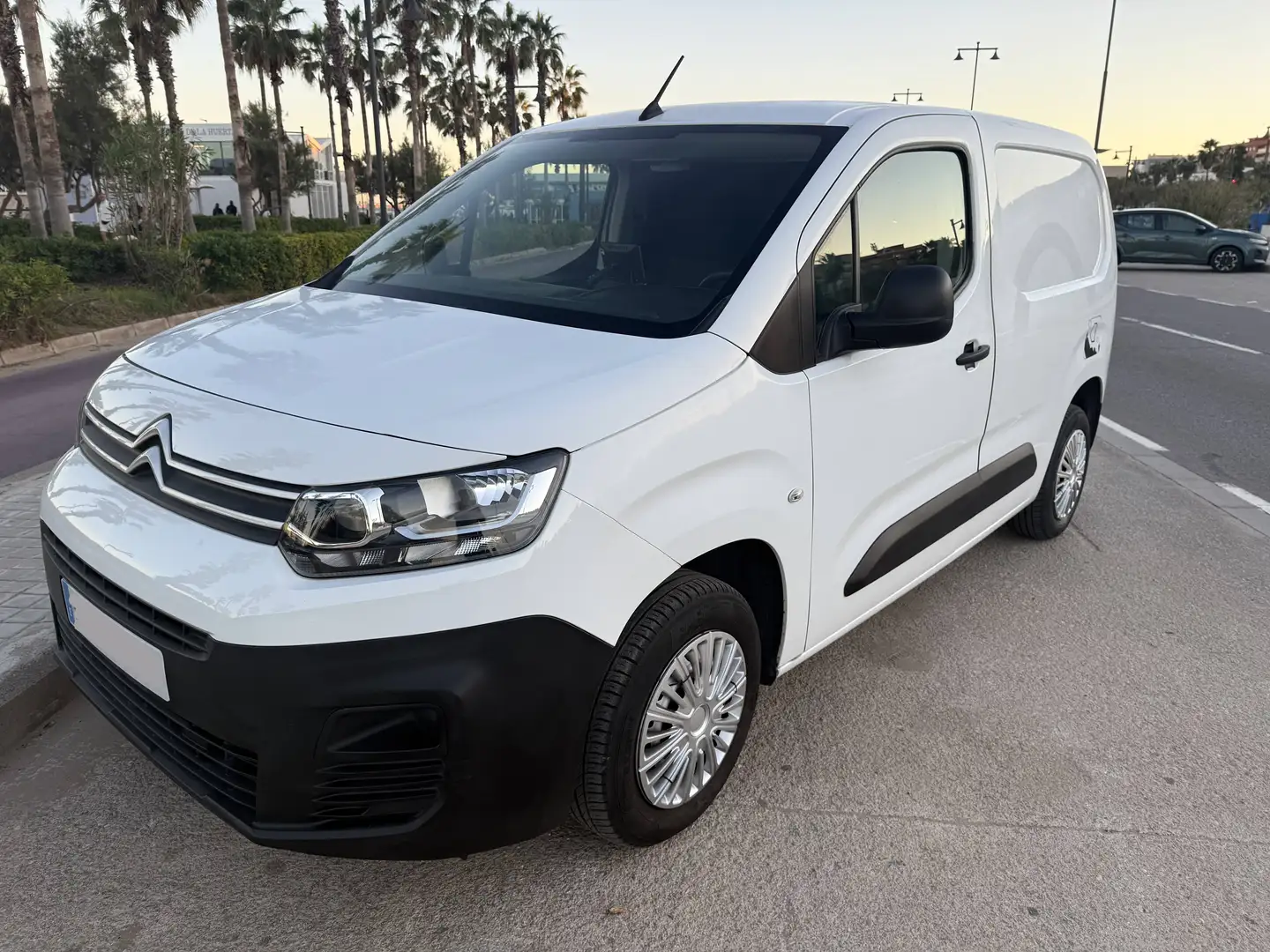 Citroen Berlingo Berlingo Furgón 1.6BlueHDi 75 Blanco - 1