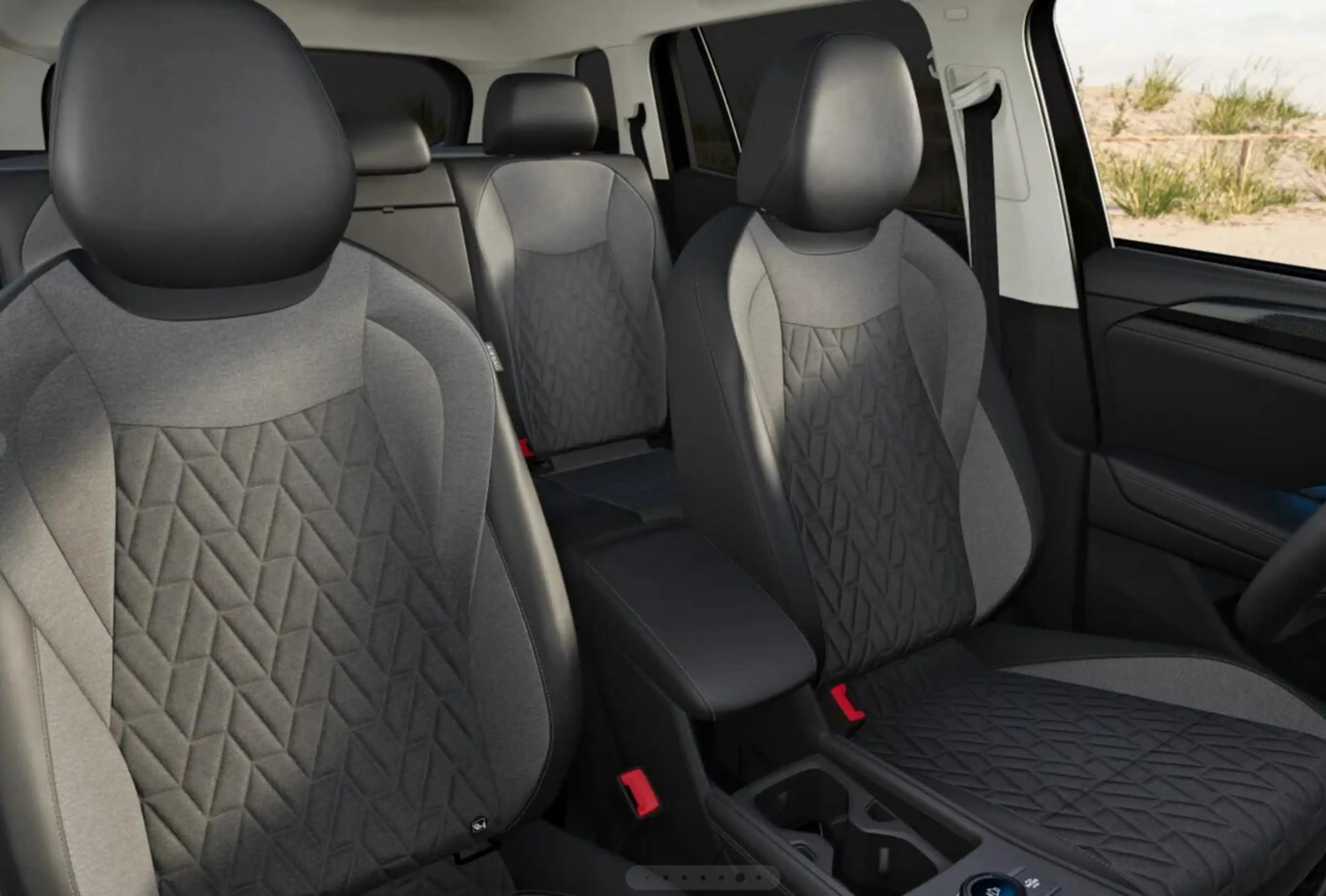 Volkswagen Tayron LIFE PHEV LED+ AHK 5JGar IQ.DRIVE SHZ ParkAs+ 1... — photo 5