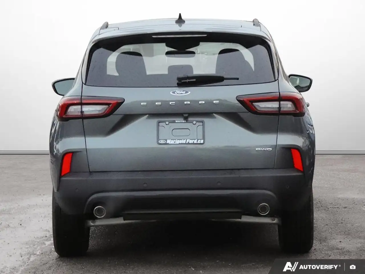 Ford Escape снимка Ford Escape