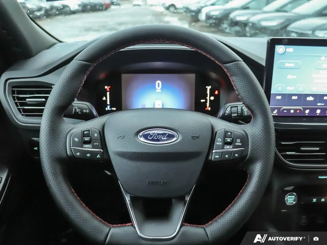 Ford Escape снимка Ford Escape