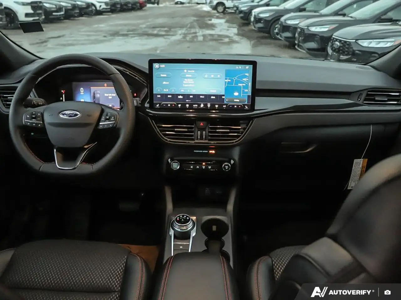 Ford Escape снимка Ford Escape