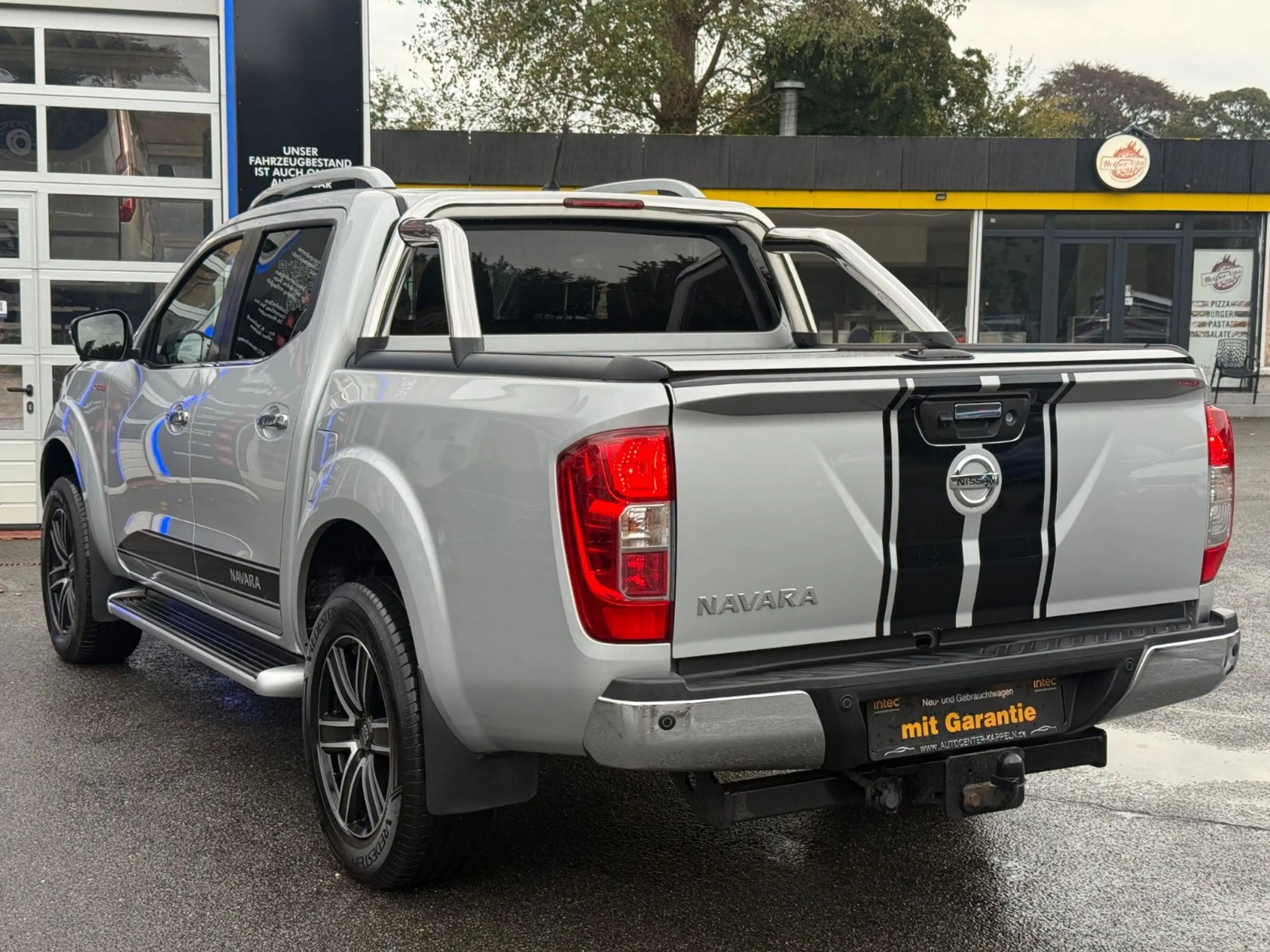 Nissan Navara NP300 Tekna Double Cab 4x4 (AHK-360°) — photo 7