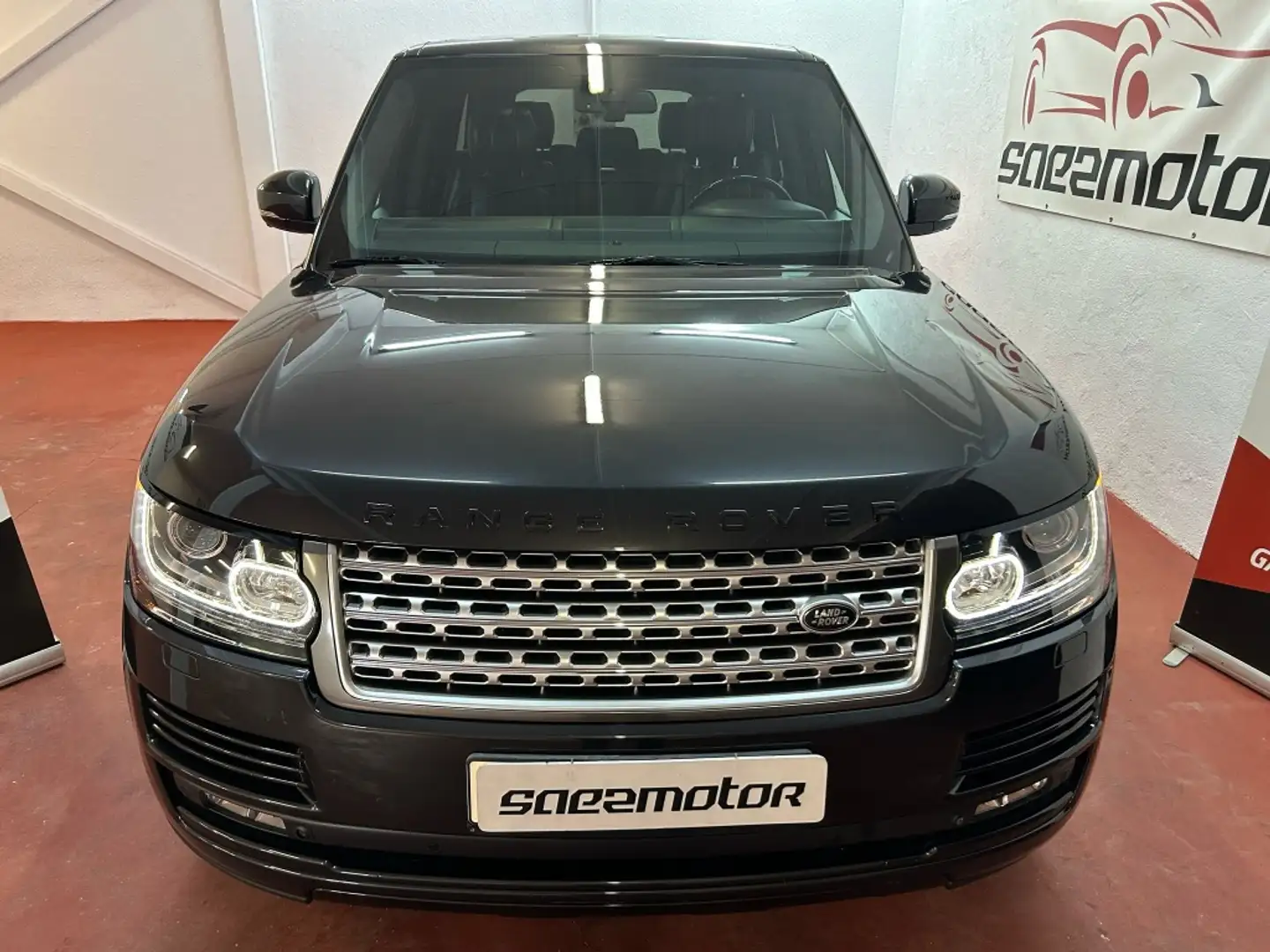 Land Rover Range Rover 4.4SDV8 Autobiography Aut. Negro - 2
