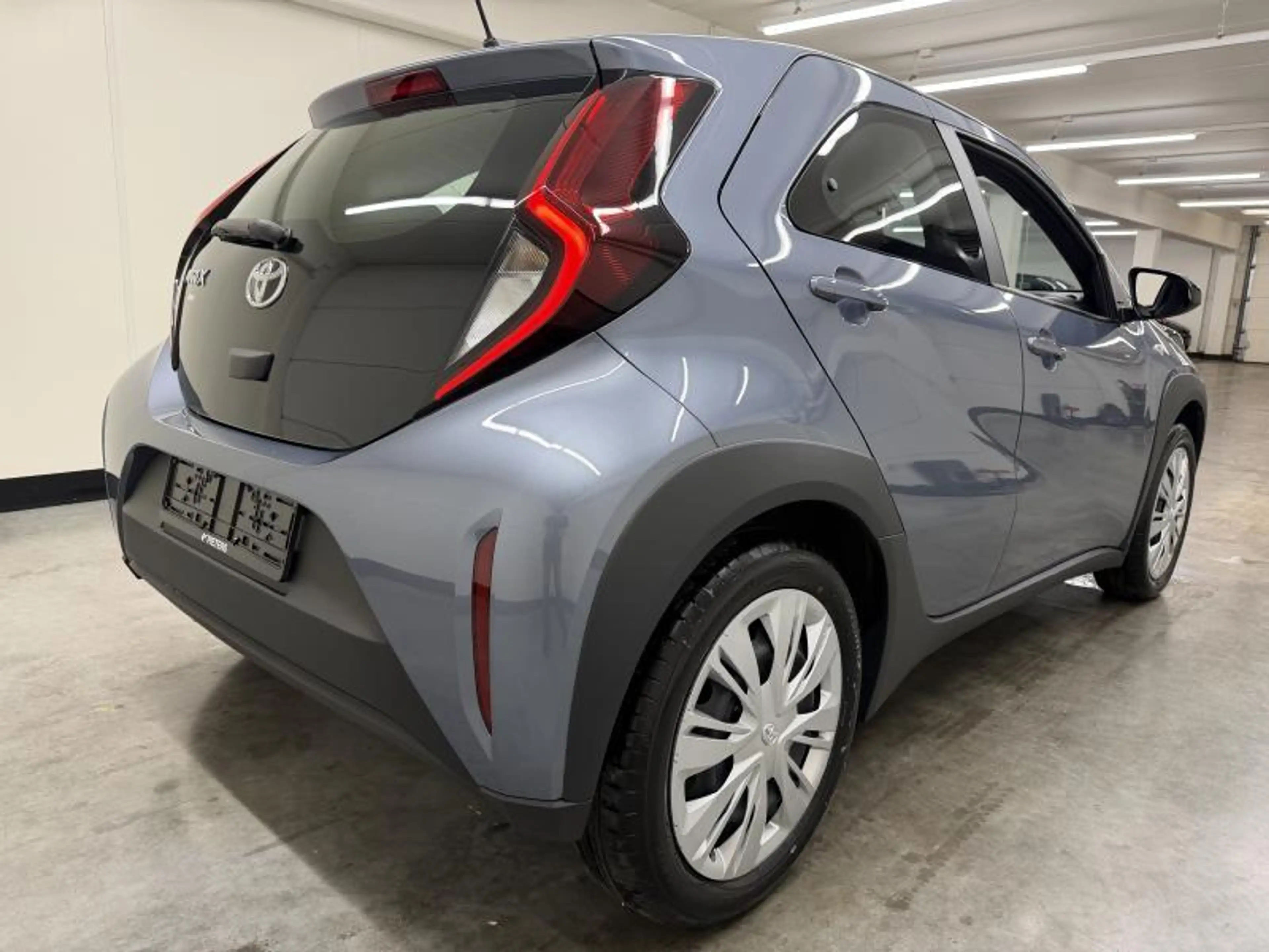 Toyota Aygo X Play + Automaat — photo 4